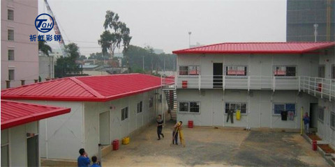 赤峰臨時(shí)彩鋼庫房結(jié)構(gòu)穩(wěn)定 翁牛特旗工地活動(dòng)房圖紙規(guī)劃